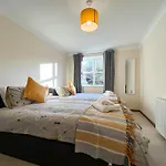 Holiday home Willow *